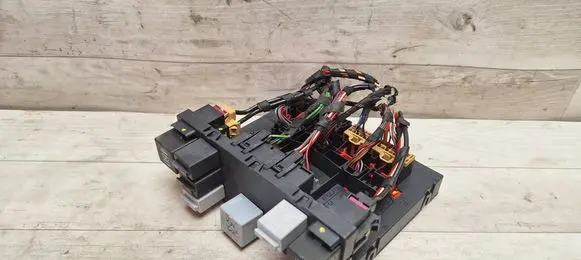 Volkswagen PASSAT B6 Comfort/convenience module 3C8937049D 3C8937049