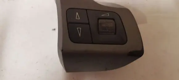 Opel Vectra C Steering wheel buttons/switches 305582185057 13208858
