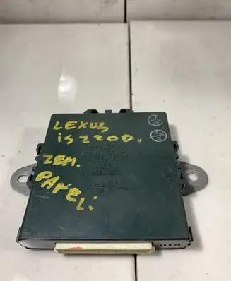 Lexus IS 200-300 Parking PDC control unit/module 8967053040