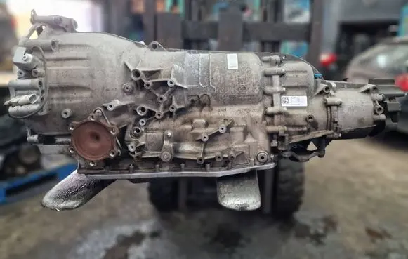 Audi A6 S6 C6 4F Automatic gearbox 1071137042 1071401249 20012010