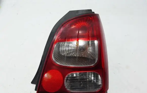 Renault Twingo II Rear/tail lights 8200387889