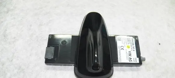 Volkswagen Golf VII Aerial antenna amplifier 5WA035741A