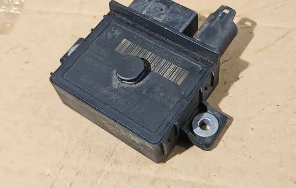BMW X5 E70 Glow plug pre-heat relay 7800156 0522140102 005191998