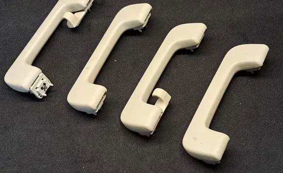 Audi Q7 4L A set of handles for the ceiling 8P0857607K 8P0857607L