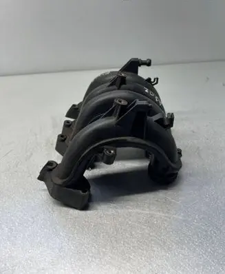 Audi A3 S3 8L Intake manifold 06A133206N