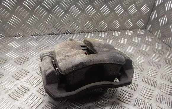 Mercedes-Benz B W245 Front brake caliper