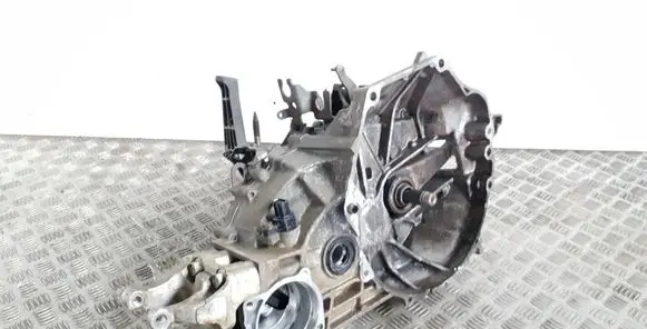 Honda CR-V Manual 5 speed gearbox Z2M1