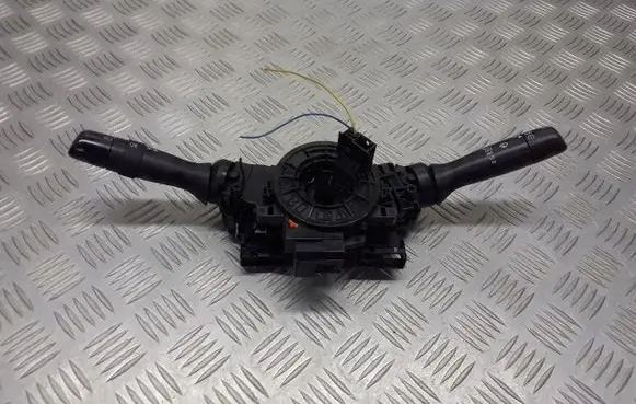 Toyota Aygo AB10 Headlight wiper switch 17F001