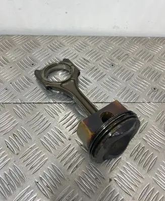 Audi A8 S8 D4 4H Piston with connecting rod 079BG 079B