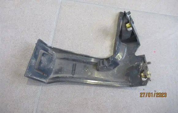 BMW 5 F10 F11 Front bumper mounting bracket 5111720793