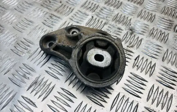 Audi A4 S4 B6 8E 8H Rear differential mounting bracket 8E0599125B