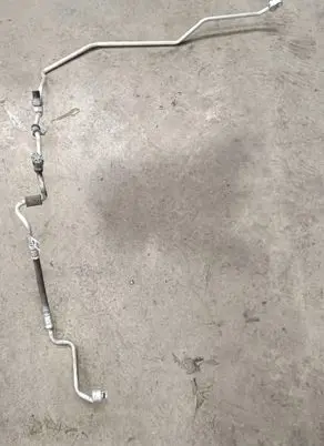 Mini Cooper Countryman F60 Air conditioning (A/C) pipe/hose 6832951