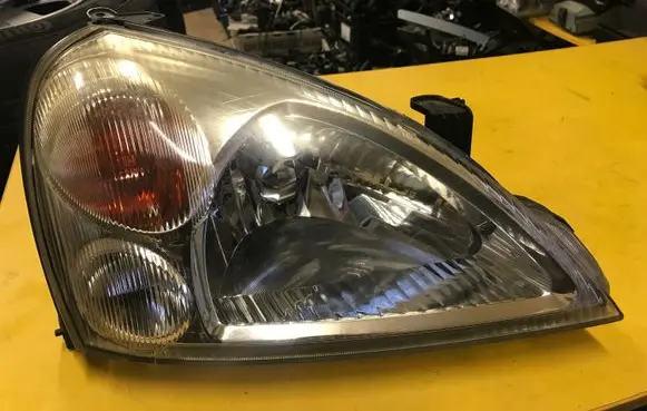 Suzuki Liana Headlight/headlamp