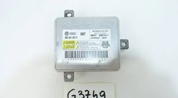 Audi Q5 SQ5 Headlight ballast module Xenon 8K0941597C