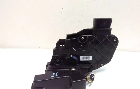Ford Focus C-MAX Front door lock 3M5AR21812MN
