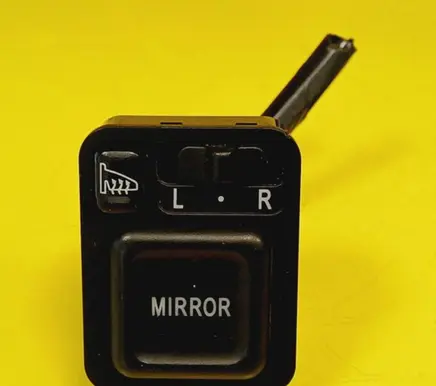 Honda Jazz Wing mirror switch SAAG010M1