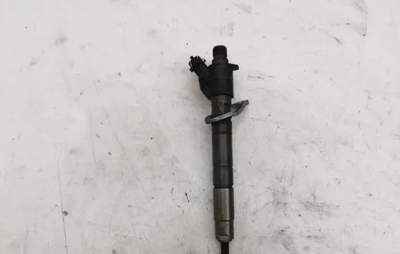 Volvo XC60 Fuel injector 0445116016 31272690