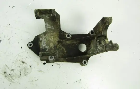 Ford Focus C-MAX Generator/alternator bracket 1S4Q10289AC