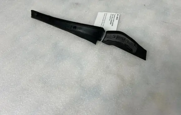 Ford Kuga III Windshield trim LJ6BS020A26