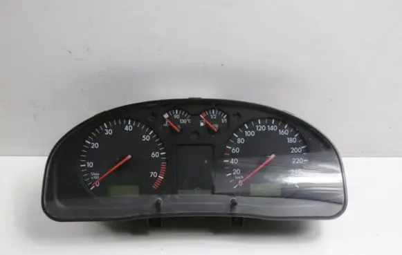 Volkswagen PASSAT B5 Speedometer (instrument cluster) 3B1919880A