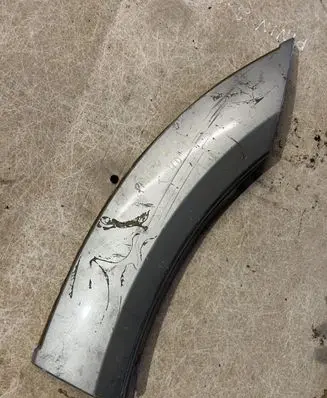 Mitsubishi Pajero Rear arch trim R478749