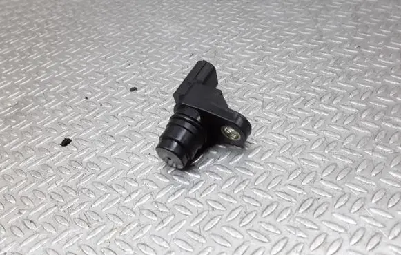 Honda CR-V Camshaft position sensor
