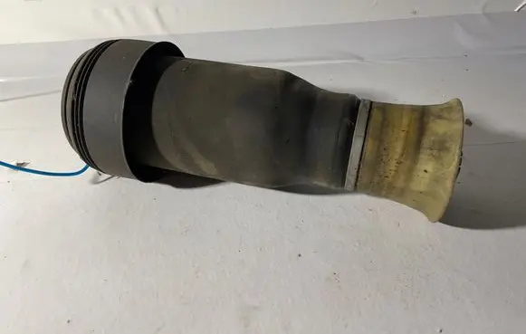 BMW X5M E70 Rear air suspension bag/shock absorber 6790080 F309512902A 14B2652V0639