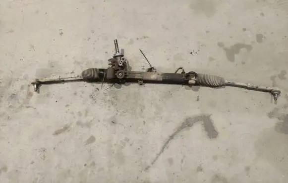 Opel Zafira B Steering rack 7831985159
