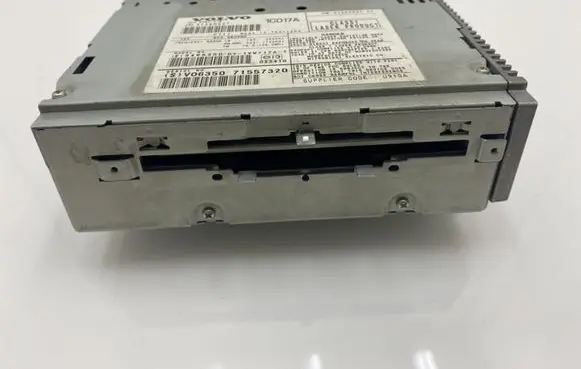 Volvo S40 Radio/CD/DVD/GPS head unit 31260527