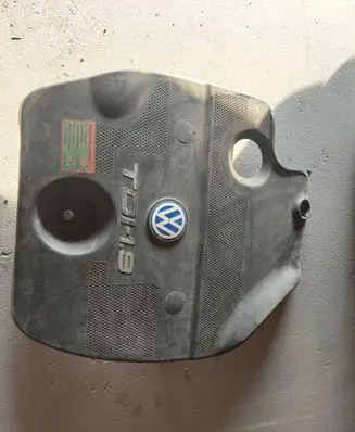 Volkswagen Golf IV Engine cover (trim) 038103935AB 054276 0127842