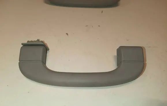 BMW 5 E60 E61 Front interior roof grab handle 7033659