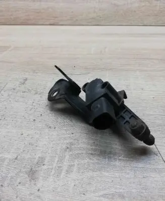 Headlight level adjustment motor