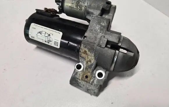 BMW 5 F10 F11 Starter motor 8515900 12418515900