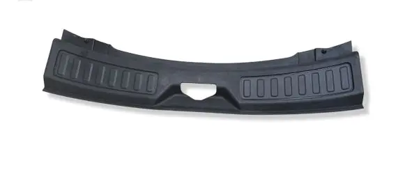 Land Rover Discovery Sport Trunk/boot sill cover protection FK72113A10A