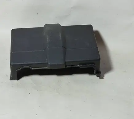 Ford Mondeo Mk III Battery box tray cover/lid 1S7T10A659AD