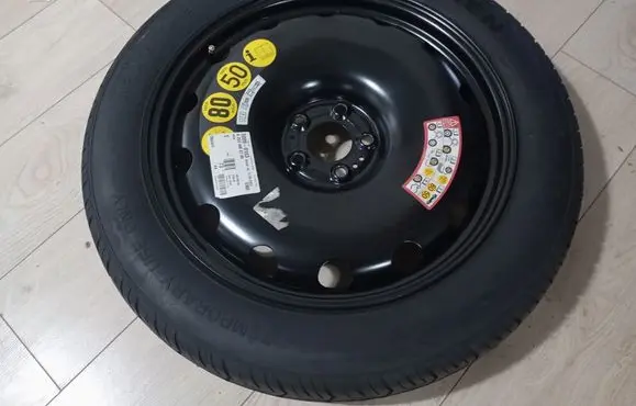Mercedes-Benz GLA W156 X156 R19 spare wheel A2534000700