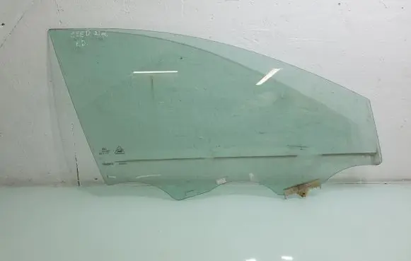 KIA Ceed Front door window glass four-door 43R00390