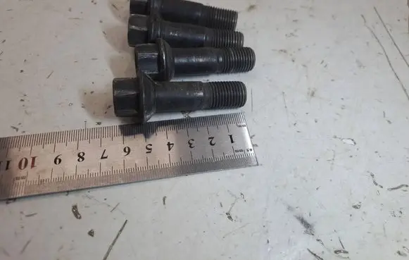 Mercedes-Benz GLC X253 C253 Nuts/bolts 