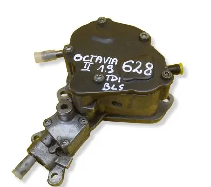 Skoda Octavia Mk2 (1Z) Vacuum pump 038145209N