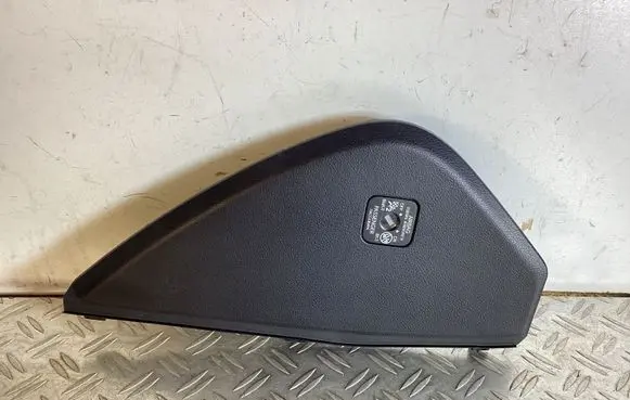 Dashboard side end trim