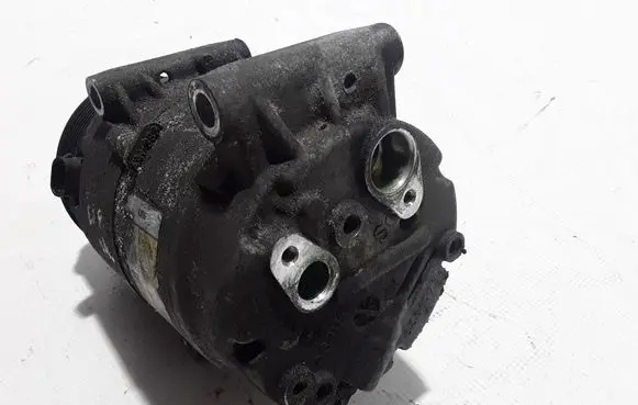 Renault Espace - Grand espace IV Air conditioning (A/C) compressor (pump) 8200067915