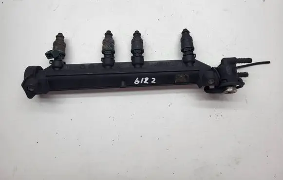 Audi A3 S3 8L Fuel main line pipe 06A133317A