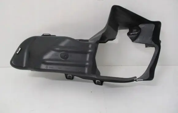 Peugeot 308 Intercooler air guide/duct channel 9803474680