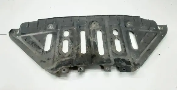 BMW X1 E84 Engine splash shield/under tray