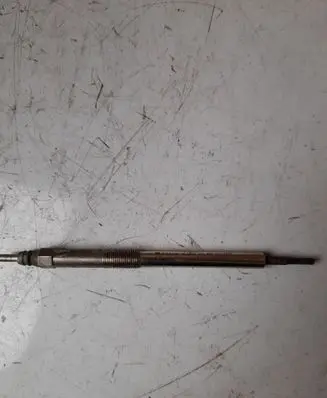 Renault Master III Spark plug 0250603001 8200561251