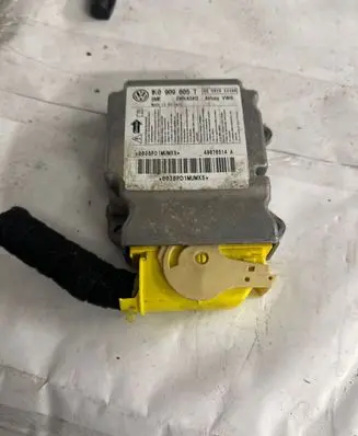 Volkswagen Touran I Airbag control unit/module 1K0909605T 5WK43412 49070514A