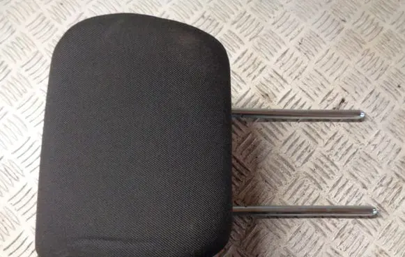 Ford Mondeo MK IV Rear seat headrest 