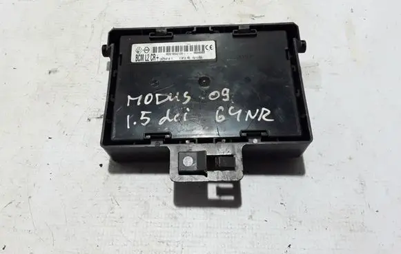 Renault Modus Comfort/convenience module 8201054129