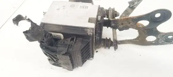 Volkswagen PASSAT B6 ABS Pump 3C0614109K