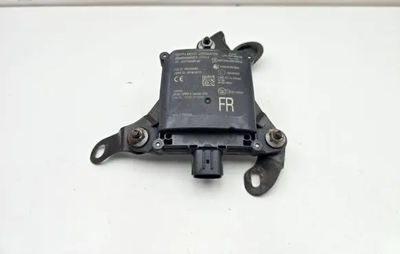 Toyota C-HR I Blind spot module 10R047527 A2C7755280100 2014DJ5772